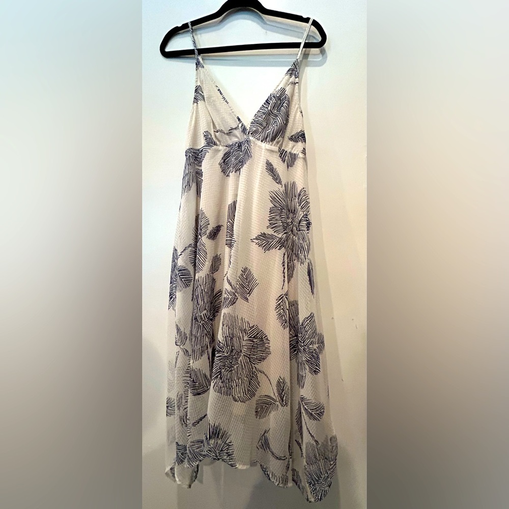 Fun and flirty midi dress